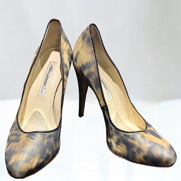 Brian Atwood Animal Print Fabric Almond Toe Platform Heels Size 39/9 - Picture 4 of 13